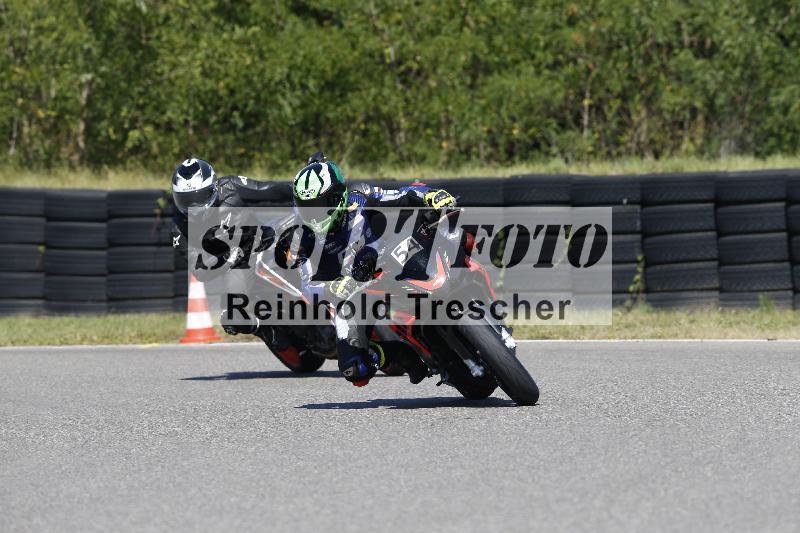 /Archiv-2025/48 25.08.2025 Cornu Master School ADR/gruen-vert/54